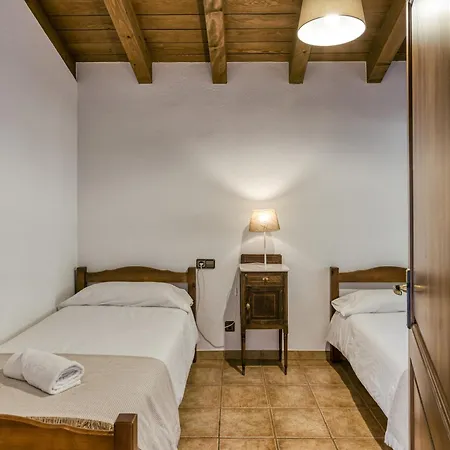 La Cabanya De La Rovira Holiday home Joanetes